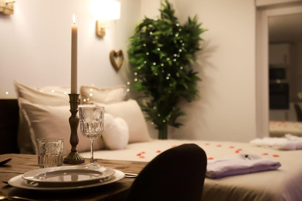 Love Room Unique - Sauna / Jacuzzi Charleville-Mézières エクステリア 写真